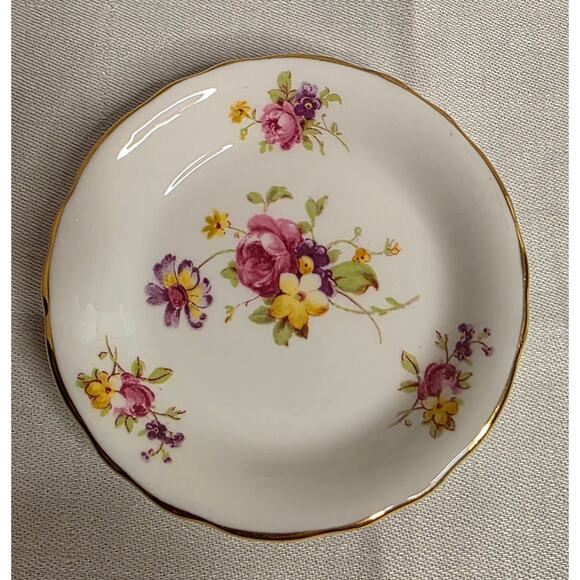 4 Vintage Royal Chelsea English Bone China Floral Butter Pats w/Gold Rim 3 1/2" - Picture 3 of 7